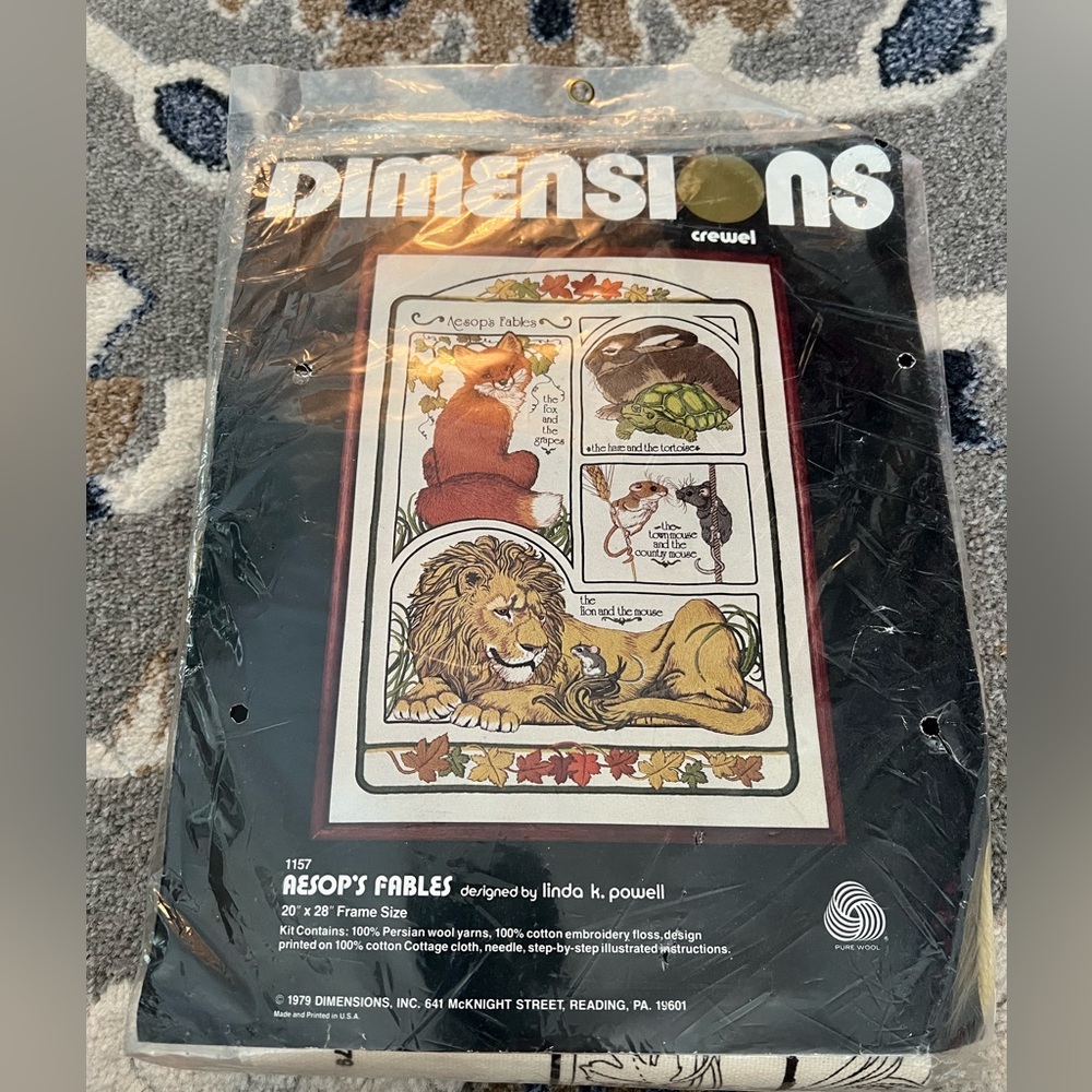 1970s Dimensions Embroidery Kit Aesop's Fables 20" x 28" Lion Mouse Fox Hare